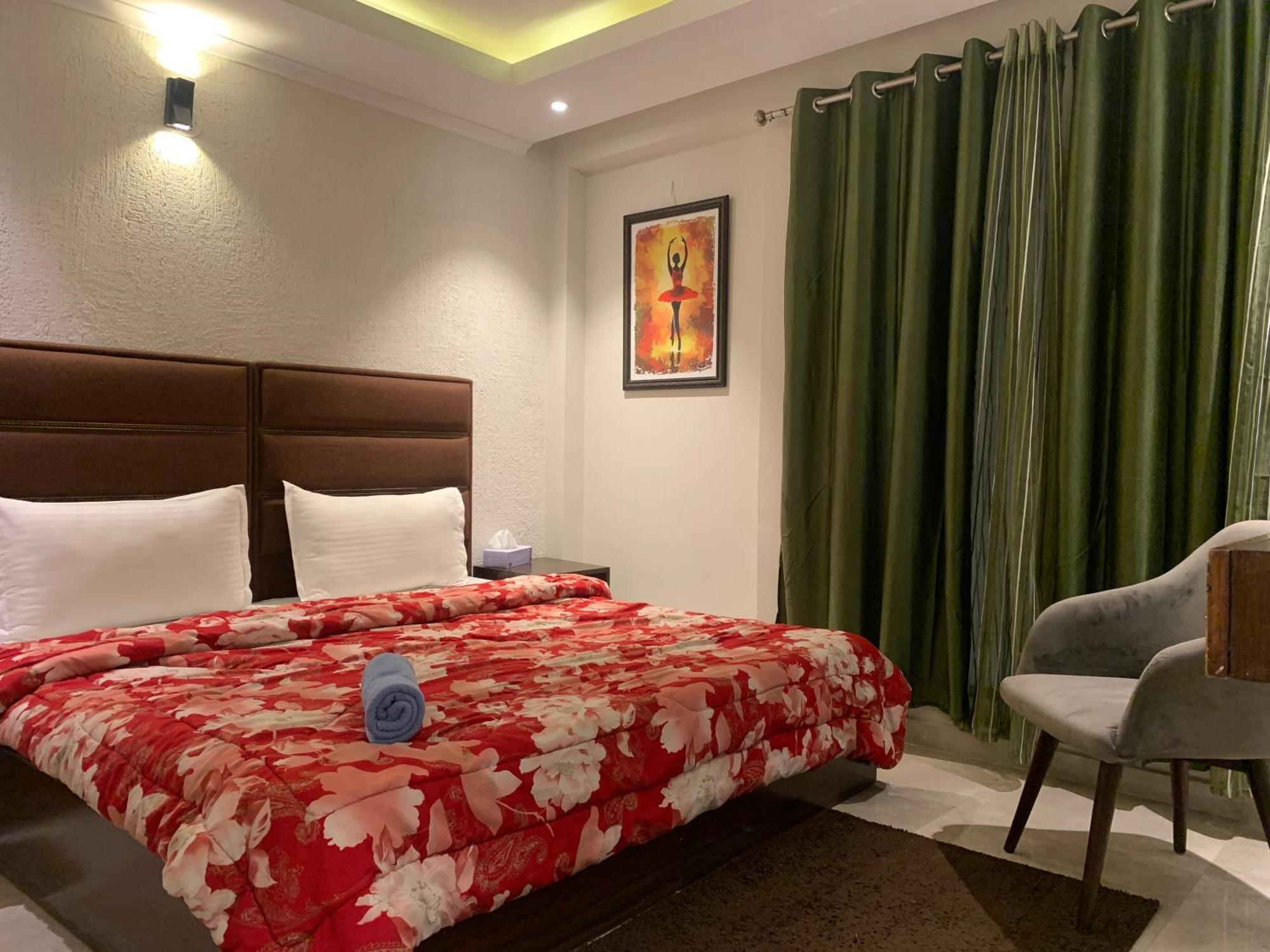 Hotel City Premier - Golf Course Road ,Gurgaon Eksteriør bilde