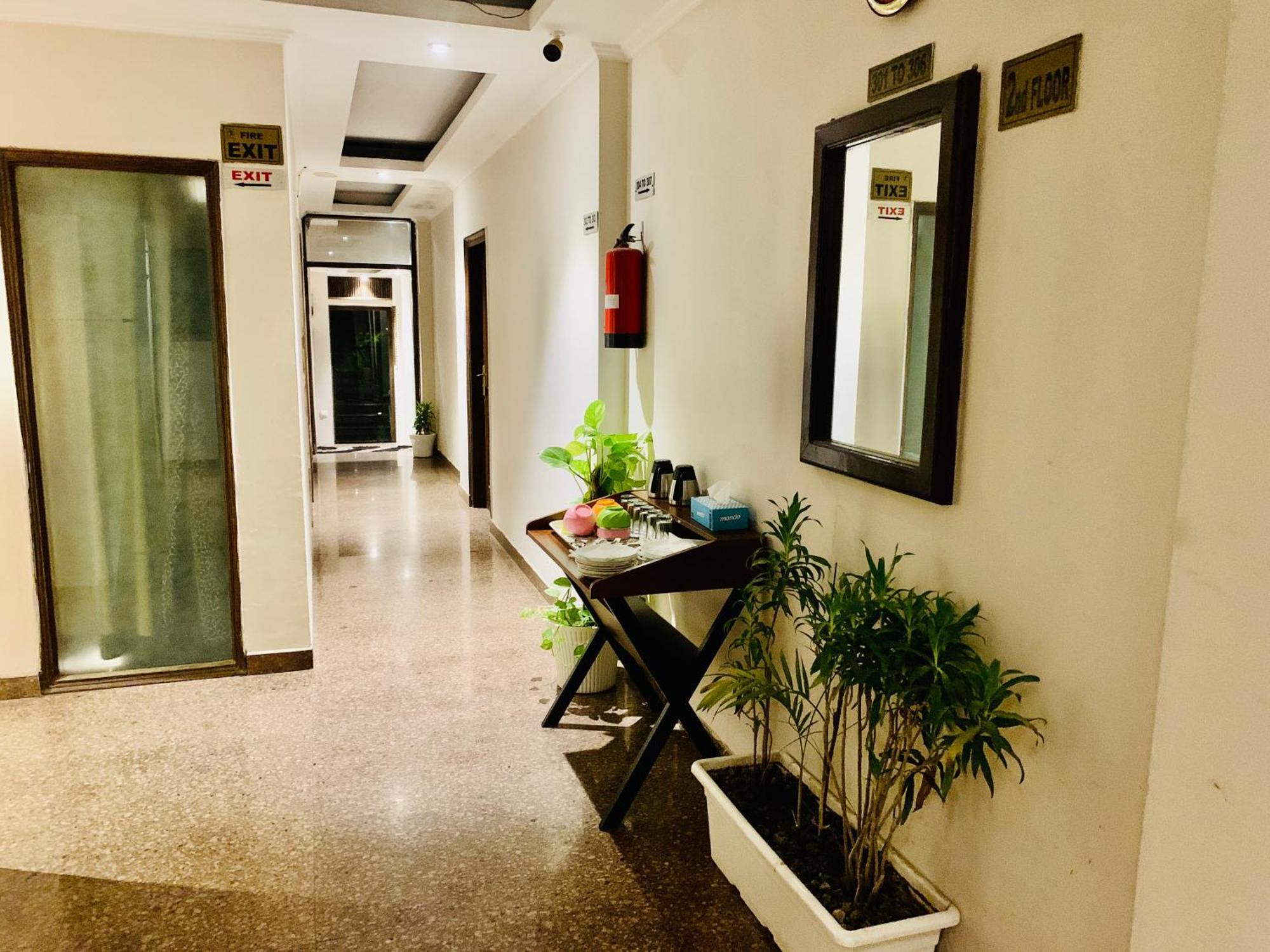 Hotel City Premier - Golf Course Road ,Gurgaon Eksteriør bilde